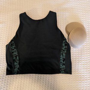 Athleta Conscious Crop Serene Green Camo Size M - Pads included.